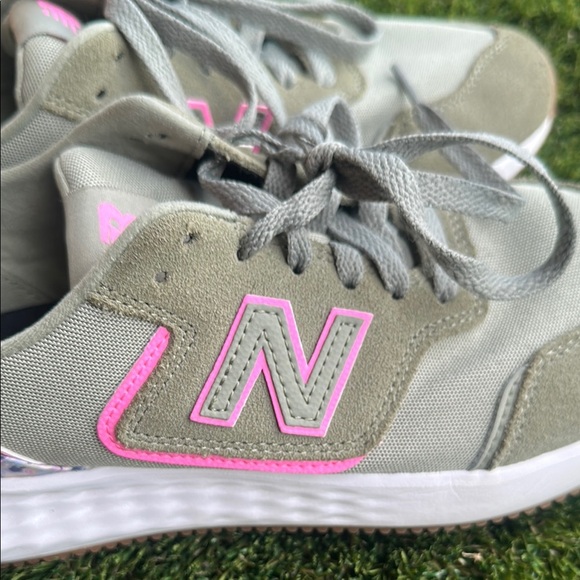 *like new* New Balance Fresh Foam X70 Women’s Shoes Size 9.5 - Picture 5 of 11